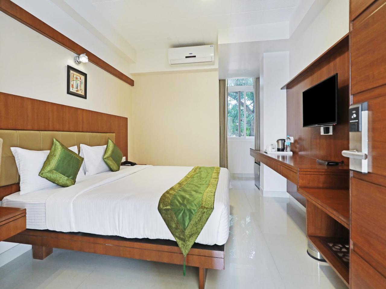 Treebo Akshaya Bull Temple Hotell Bangalore Exteriör bild