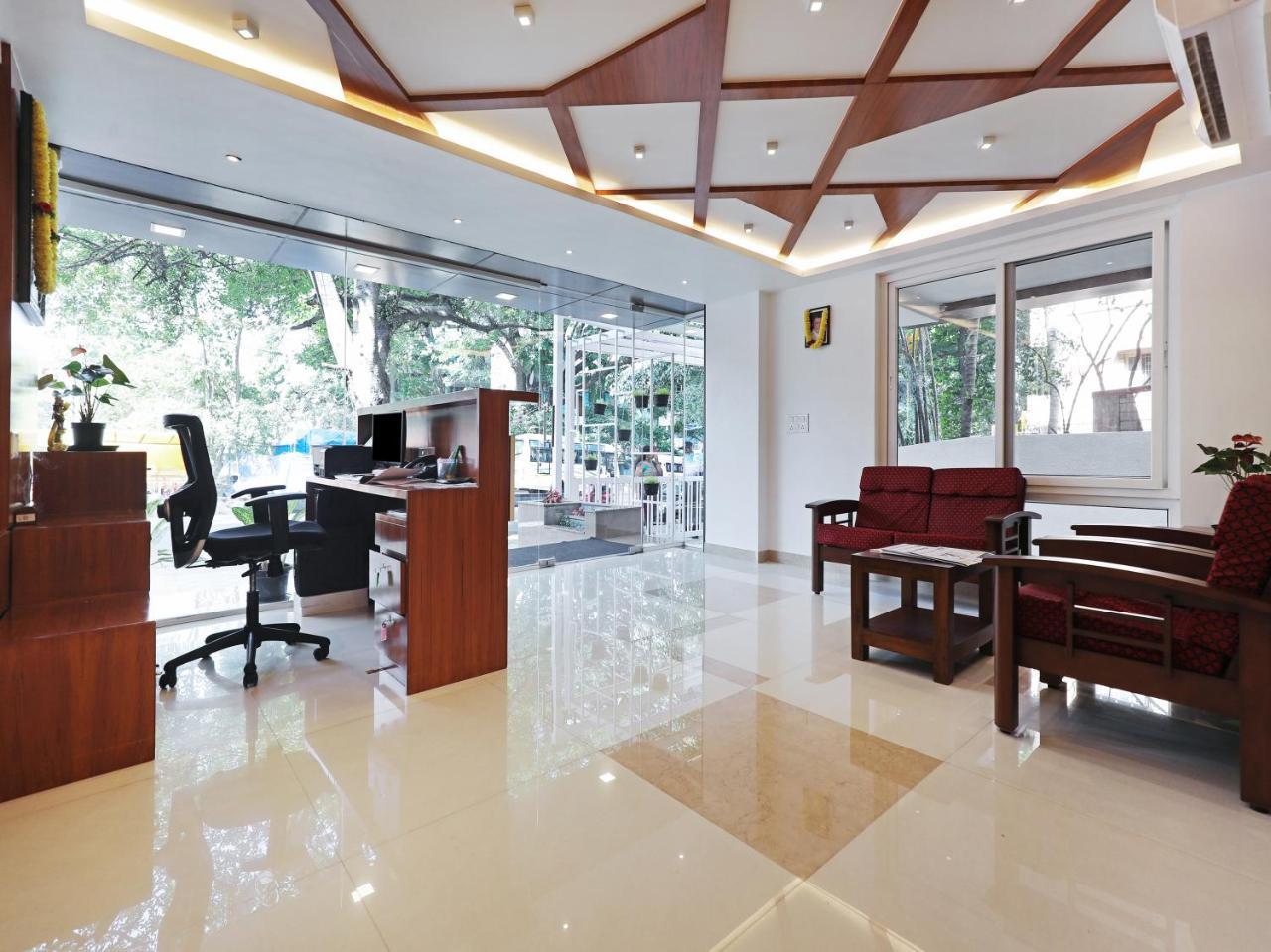 Treebo Akshaya Bull Temple Hotell Bangalore Exteriör bild