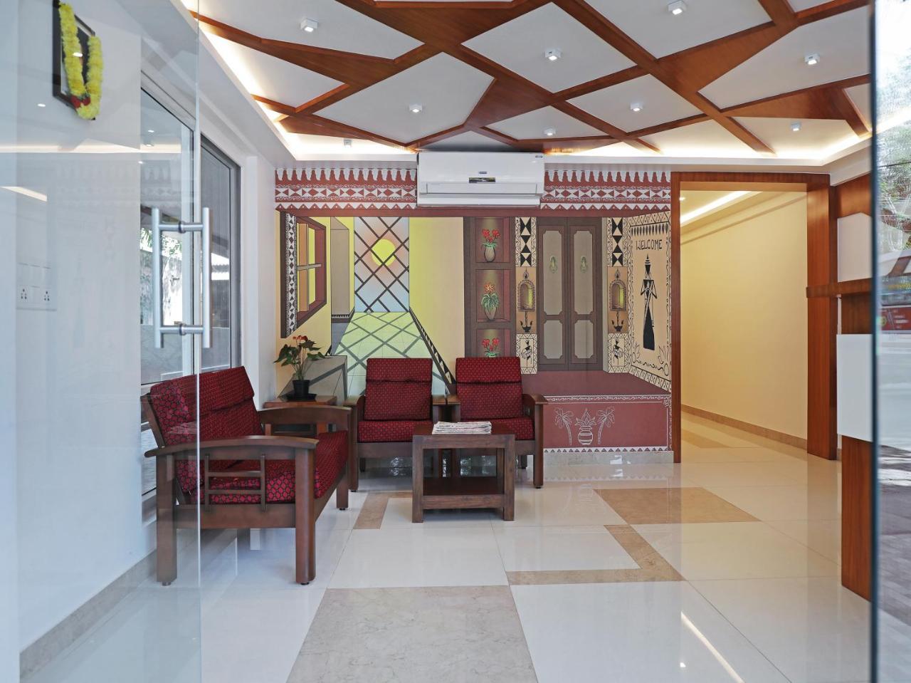 Treebo Akshaya Bull Temple Hotell Bangalore Exteriör bild